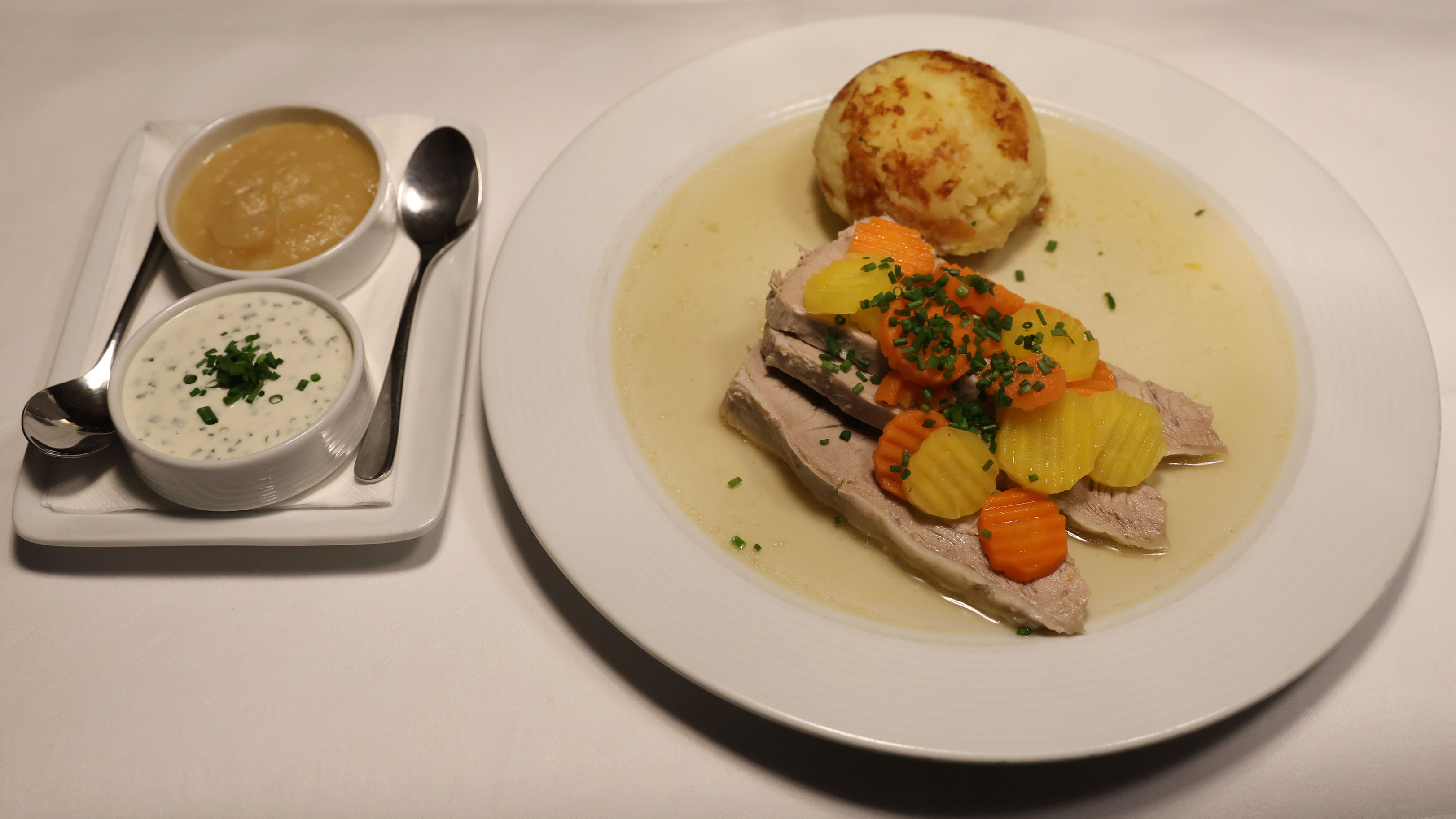 Krautfleckerln mit Sauerrahm